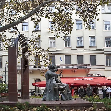 Charlotte Close To Opera Appartement Budapest